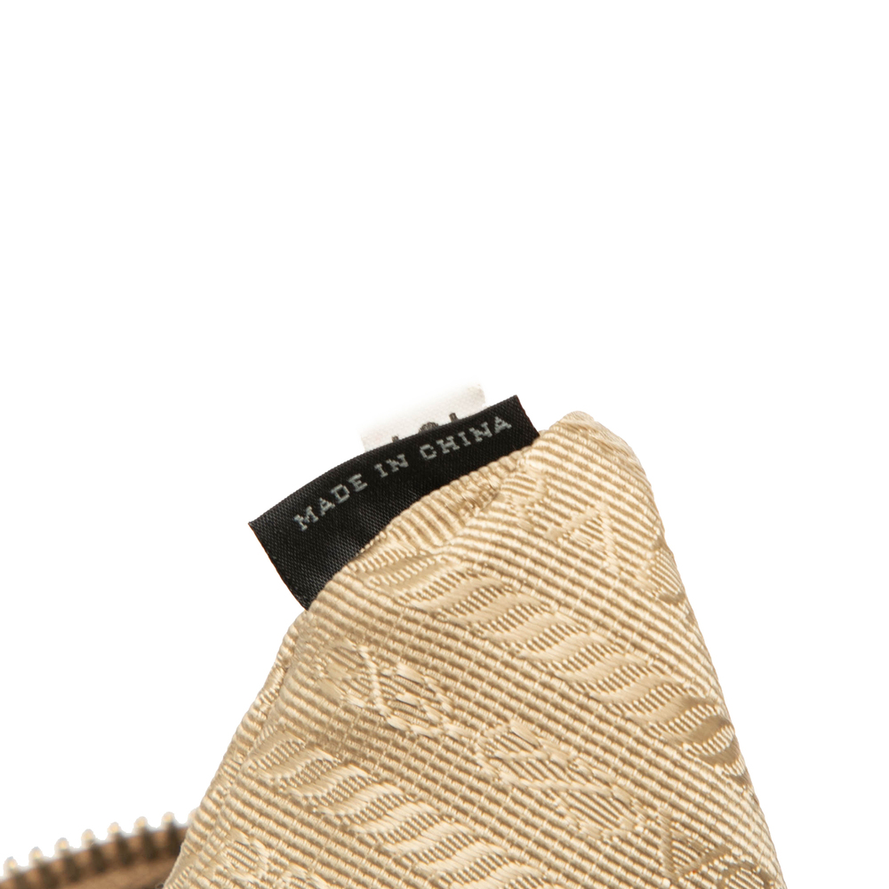 Pre-Loved Prada Vitello Daino Zip Top Satchel - Picture 6 of 8